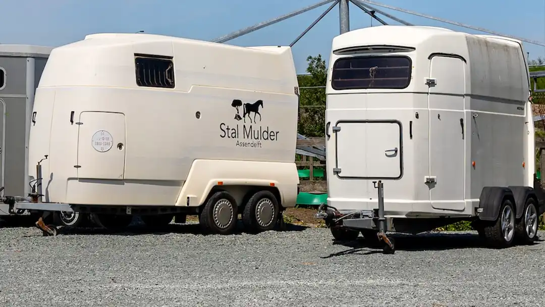 Stal Mulder Assendelft Paardentrailer verhuur